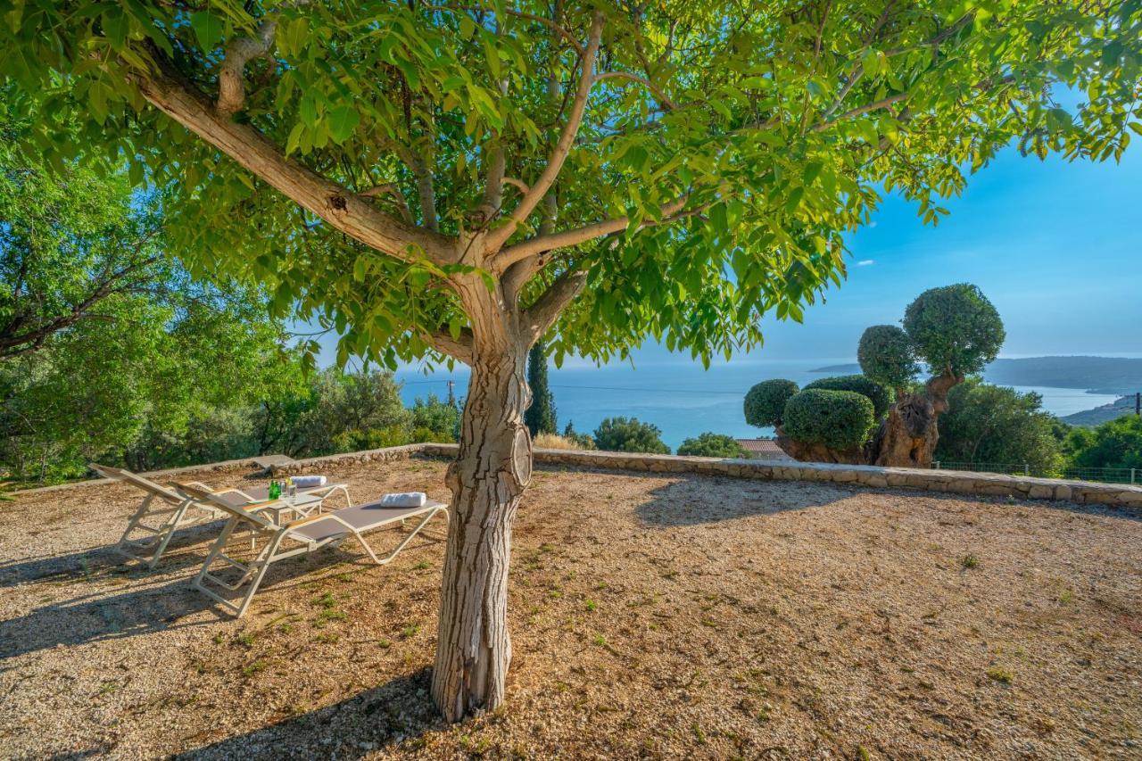 Lourdas Bay View Simotata Luaran gambar