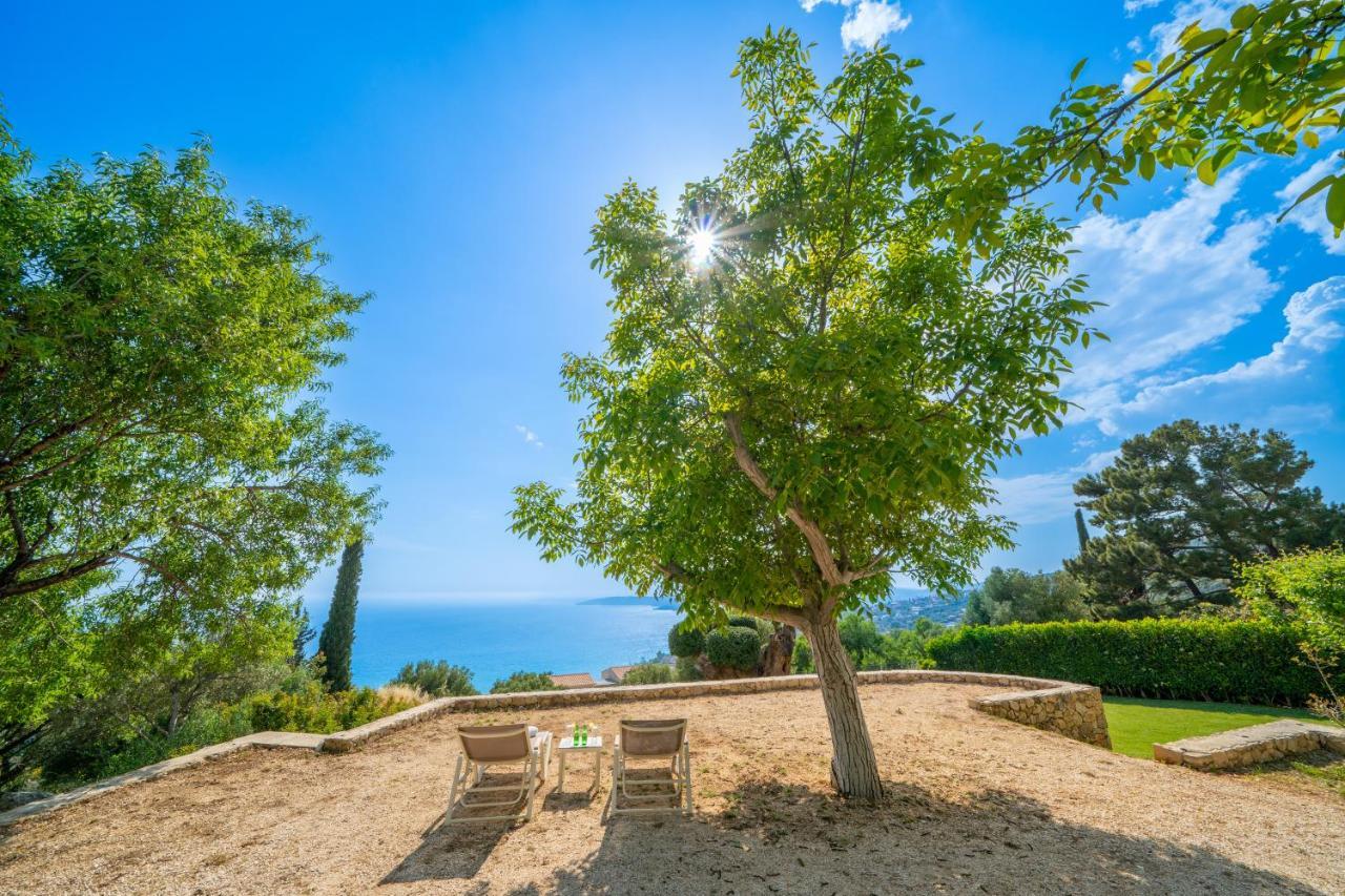Lourdas Bay View Simotata Luaran gambar