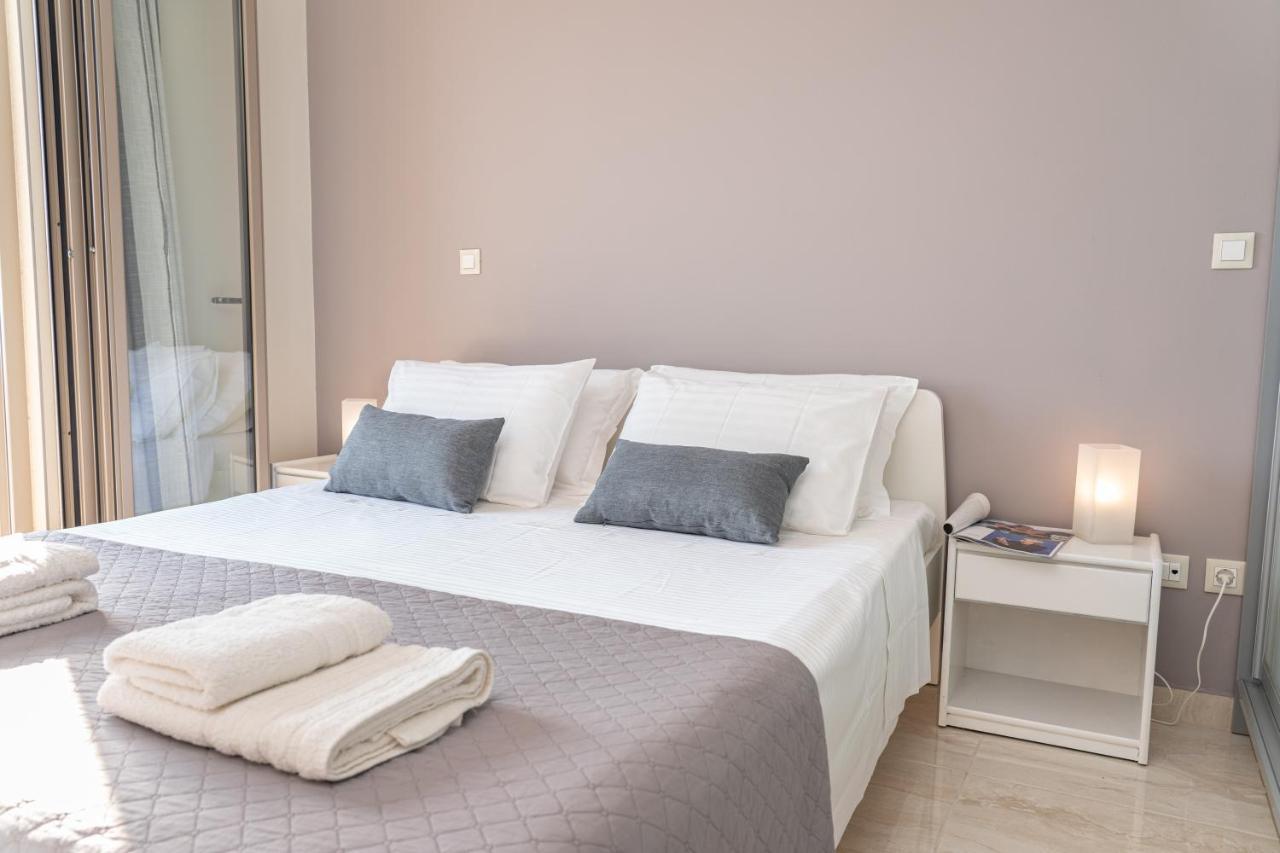 Lourdas Bay View Simotata Luaran gambar