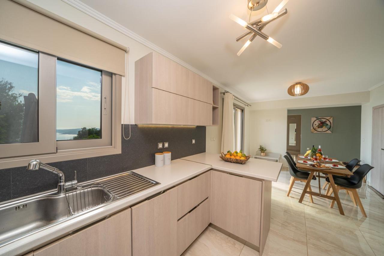 Lourdas Bay View Simotata Luaran gambar