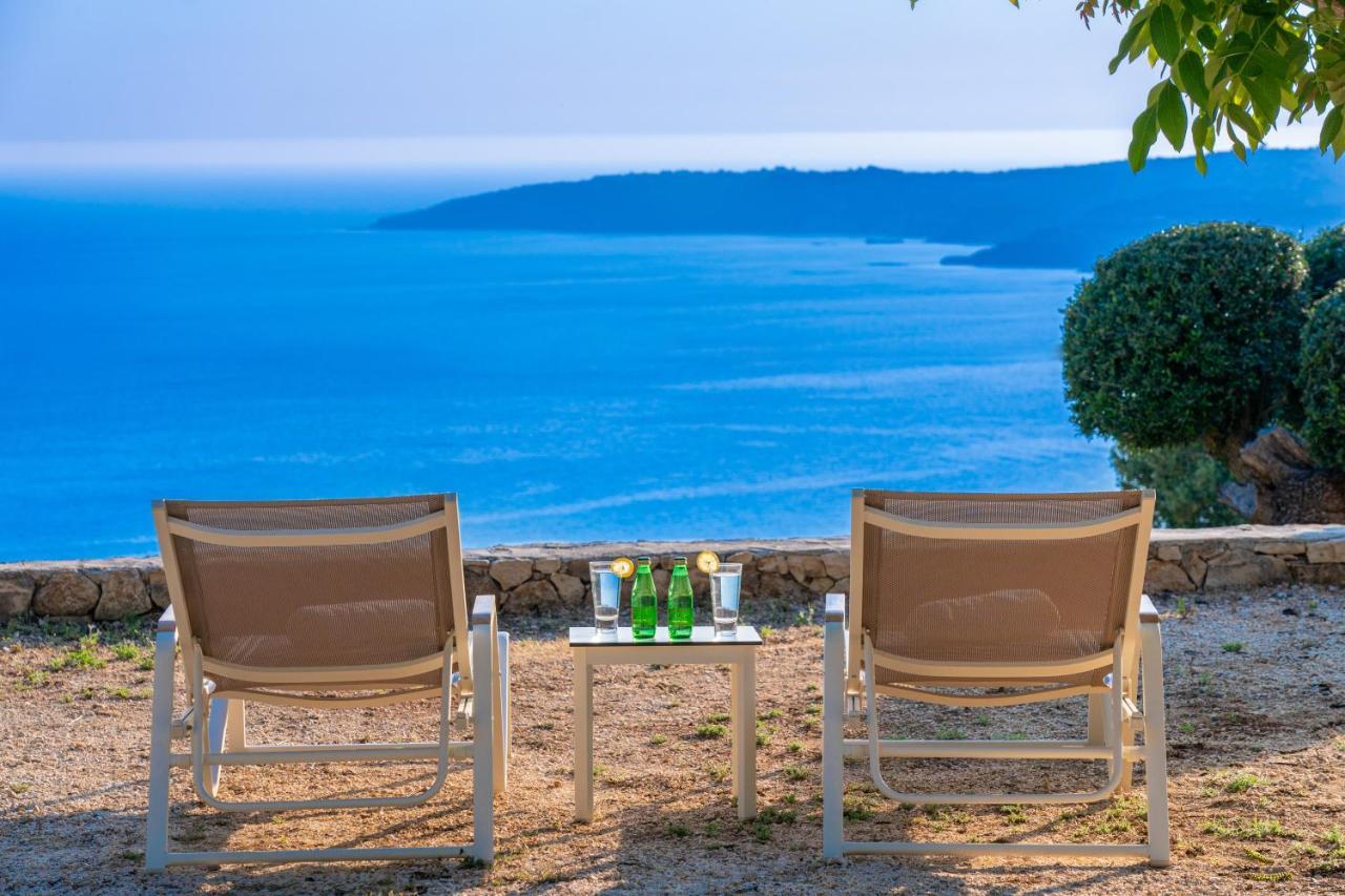 Lourdas Bay View Simotata Luaran gambar