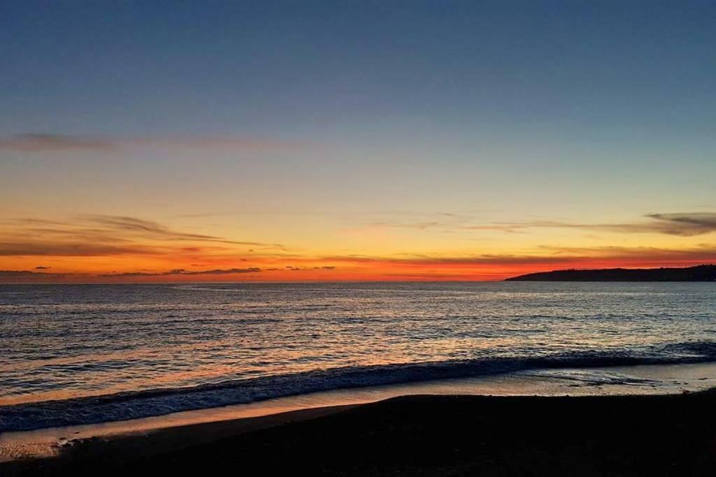 Lourdas Bay View Simotata Luaran gambar